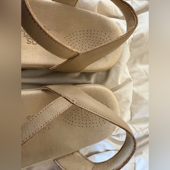 SAS Shoes women’s duo tan sandals - Picture 3 of 6